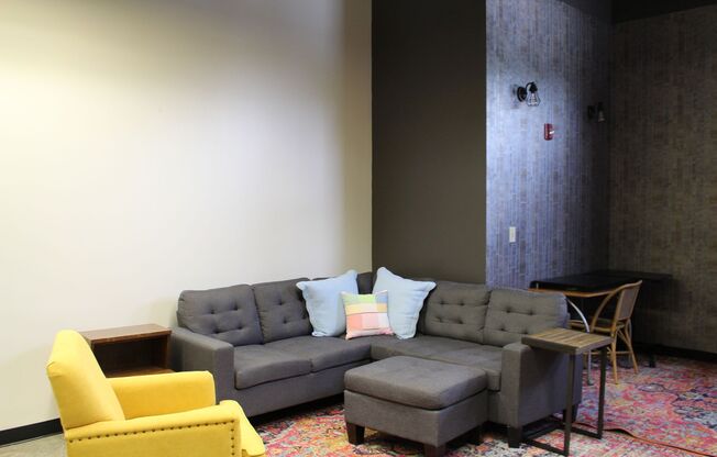 1 bed, 1 bath, $1,350, Unit Unit 111