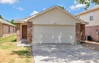 4 beds, 2 baths, $1,899