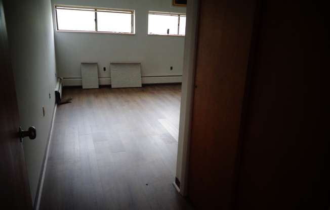 43 WHITE ST