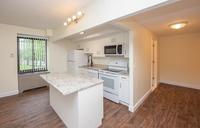 1 bed, 1 bath, 629 sqft, $1,775, Unit 106
