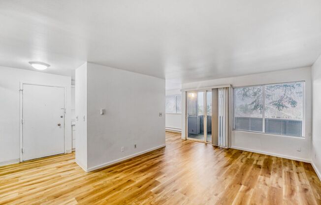 1 bed, 1 bath, 830 sqft, $1,695, Unit Unit 306