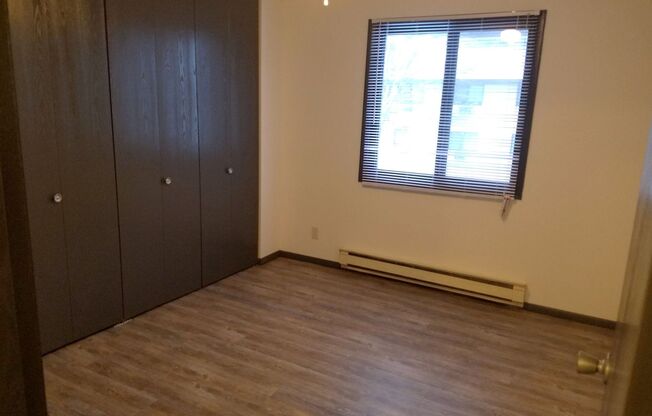 1 bed, 1 bath, $745, Unit 3633 Fairfax Street, 202