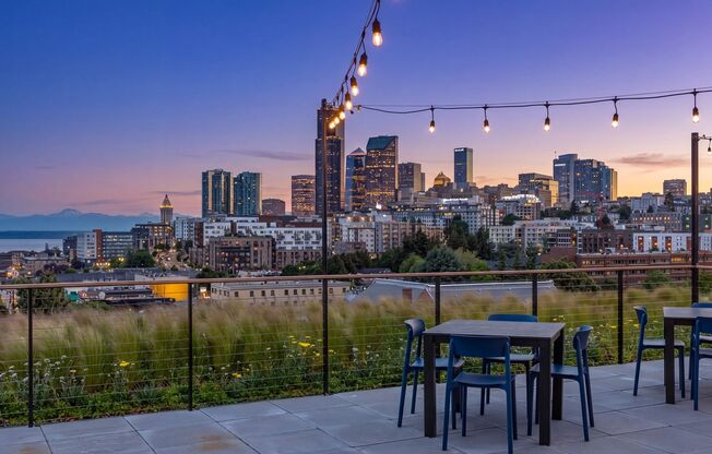 1 bed, 1 bath, 421 sqft, $1,795, Unit 409
