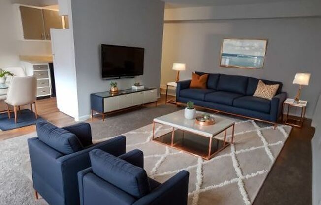 2 beds, 1 bath, 960 sqft, $959, Unit 4