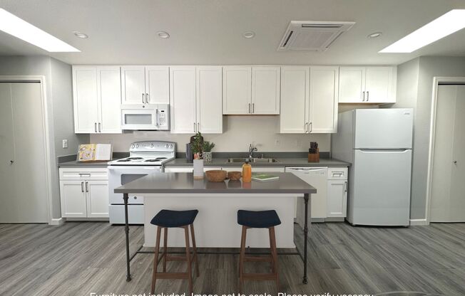 515 Camanche Lane - Summer Gardens Apartments