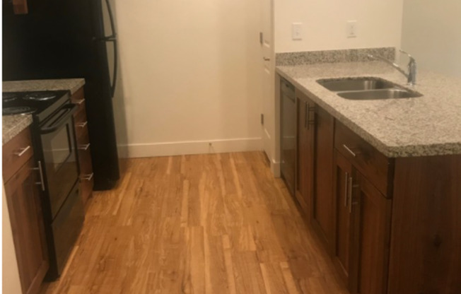 2 beds, 2 baths, 1,004 sqft, $1,550, Unit 339