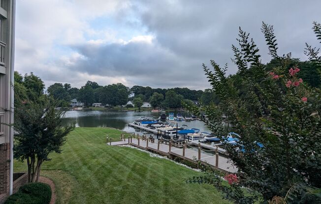 Three Bedroom Waterfront Condo Mooresville