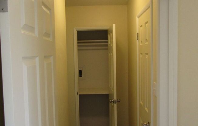 1 bed, 1 bath, $1,595, Unit 206 Smith