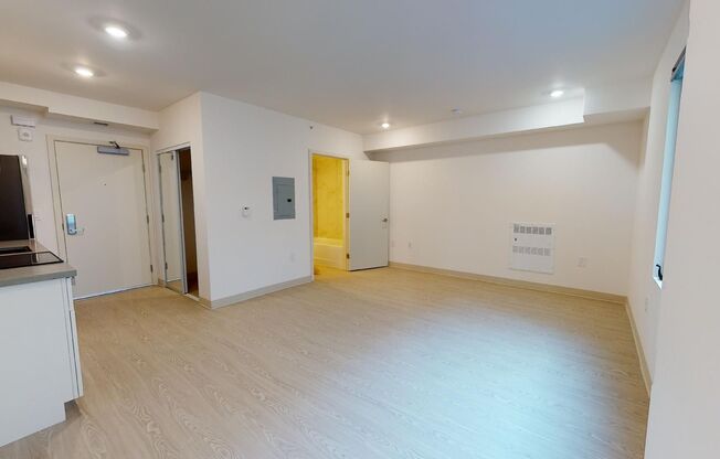 Studio, 1 bath, 355 sqft, $2,820, Unit 345 6th St, Unit 513