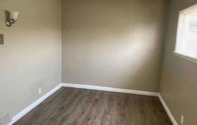 11-310 W Mountain View SLV