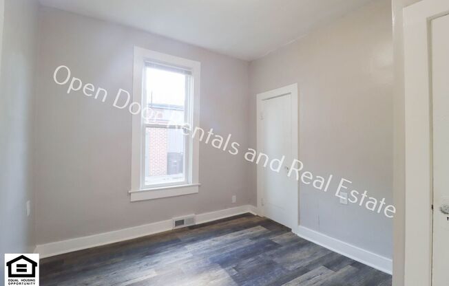 1 bed, 1 bath, 600 sqft, $720, Unit 729 Columbia Ave Apt 1