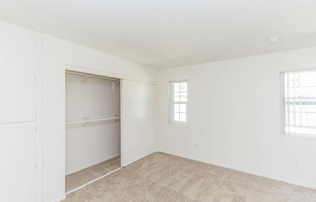 1 bed, 1 bath, 660 sqft, $2,470