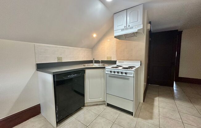 233-235 Independence Ave