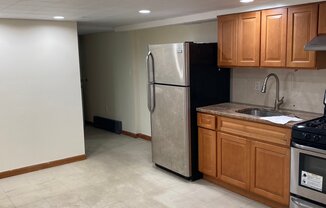 141 14 BOOTH MEMORIAL AVE