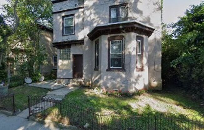 14 East Logan Street