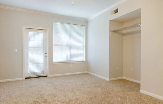 apartment living room in Baton Rouge