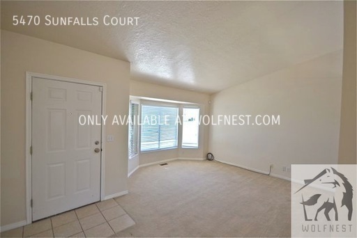 5470 SUNFALLS CT