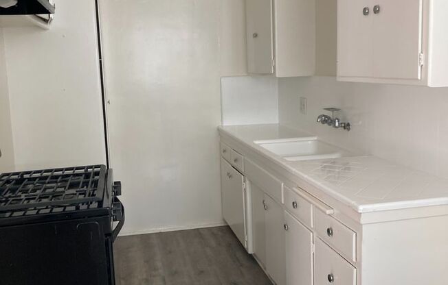 1 bed, 1 bath, 540 sqft, $1,845, Unit 17C