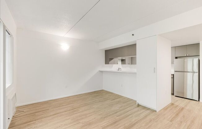 1 bed, 1 bath, 491 sqft, $1,375, Unit 403