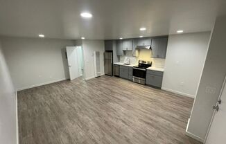 Studio, 1 bath, 430 sqft, $2,250, Unit 19