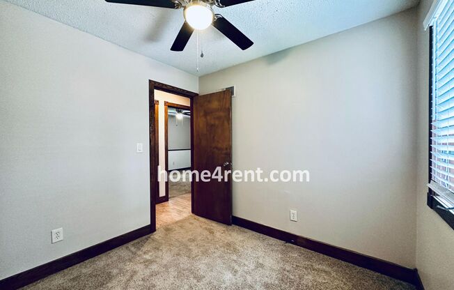 3 beds, 2 baths, $1,649