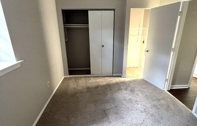 1 bed, 1 bath, $1,350