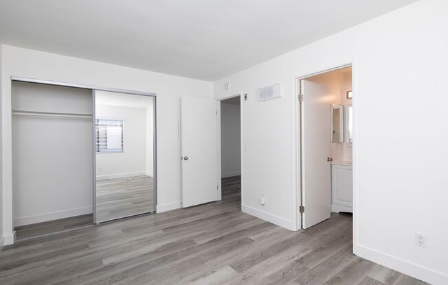 1 bed, 1 bath, 550 sqft, $1,975, Unit B111