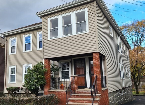 25 GLENDOWER RD