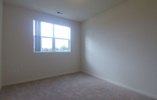 3 beds, 2 baths, 1,809 sqft, $2,550, Unit C310