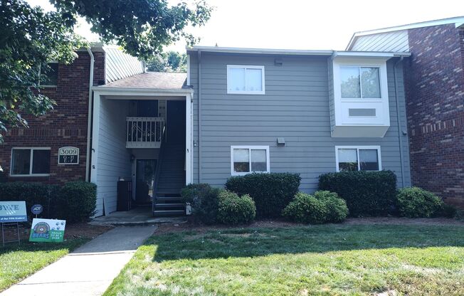 Move-In ready condo located in the Heathstead Community.