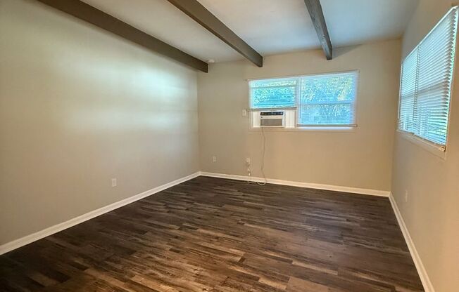 Fully Renovated Mid Century House!