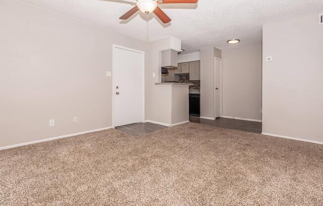 1 bed, 1 bath, 519 sqft, $839