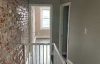 Charming 2bd/1bth house ready to be called your home...