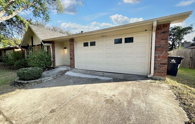 Charming Single-Story Home in Desirable Rushmoor Add Neighborhood!