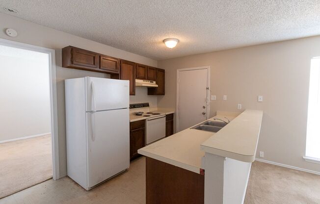 1 bed, 1 bath, 897 sqft, $995, Unit 2