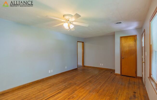 4 beds, 1 bath, 1,452 sqft, $1,400, Unit 1509