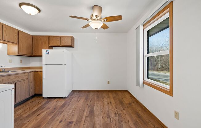 1 bed, 1 bath, $1,025, Unit 1155-02