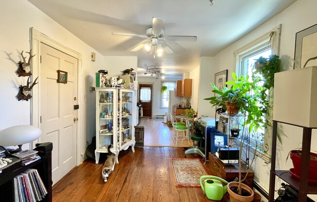24 MEAD ST