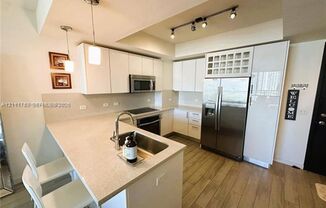 999 SW 1st Ave cu-2910, Miami, FL 33130