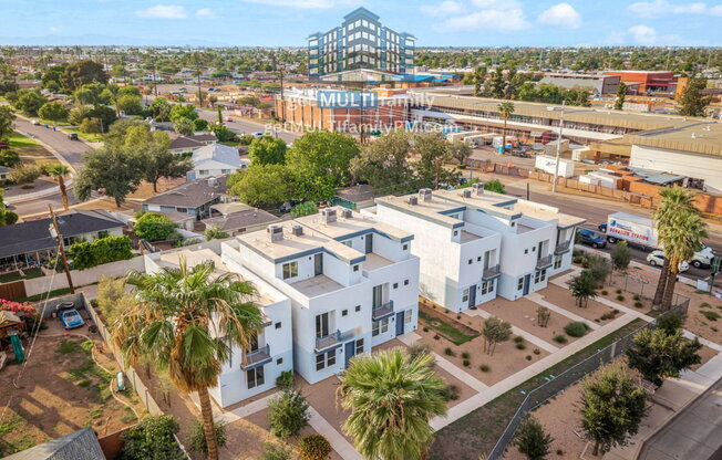 3 beds, 3.5 baths, 2,110 sqft, $3,350