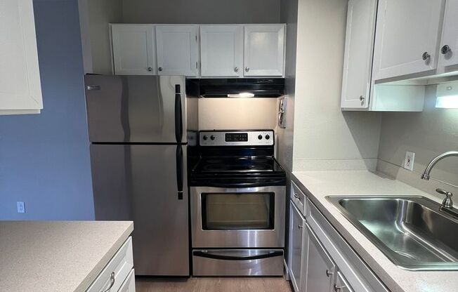 1 bed, 1 bath, 612 sqft, $1,450, Unit 501