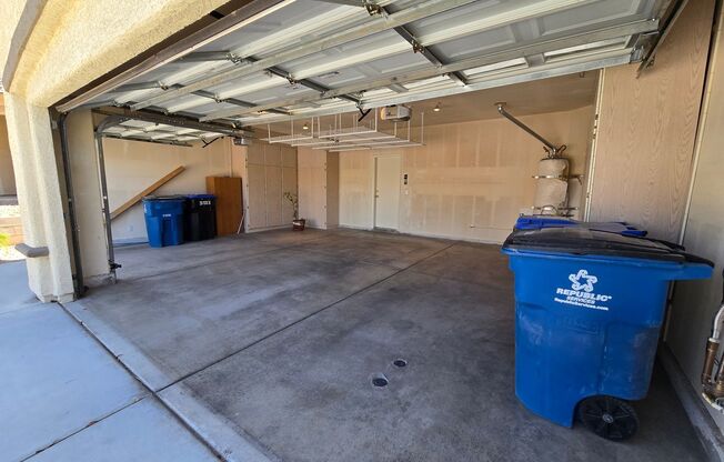 3 beds, 3 baths, $2,395