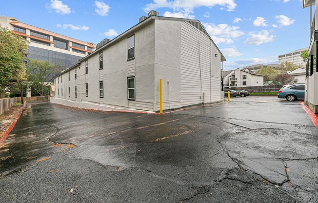 1 bed, 1 bath, 528 sqft, $1,275, Unit 110