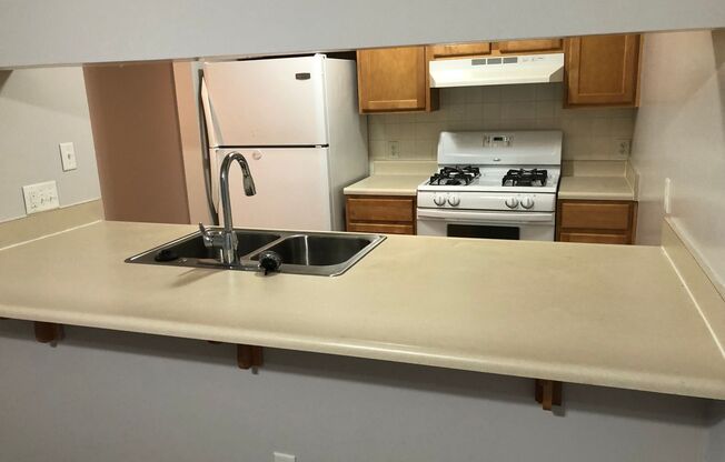 2 beds, 2 baths, 955 sqft, $1,179, Unit 5901E