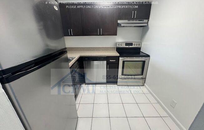 2 beds, 1 bath, 896 sqft, $1,925, Unit C406