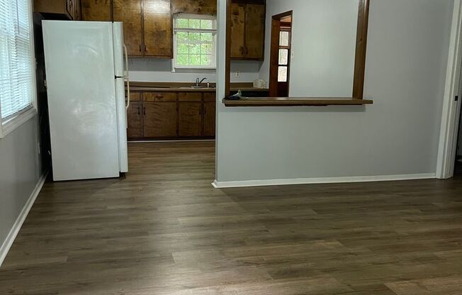 2 BEDROOM DUPLEX- WESTSIDE ATHENS