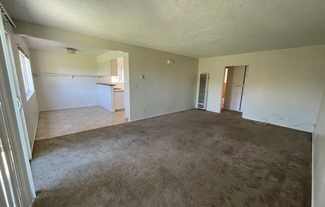 2 beds, 2 baths, $4,600, Unit A