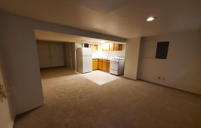 Mavis Apartments