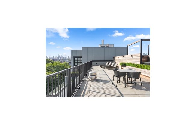 1 bed, 1 bath, $6,450, Unit 5A