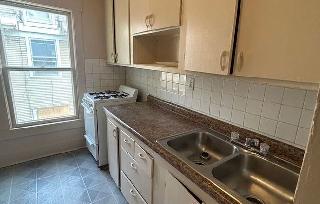 1067 23 ST